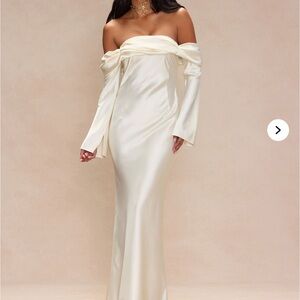 Elegant Off-Shoulder Cream Dress